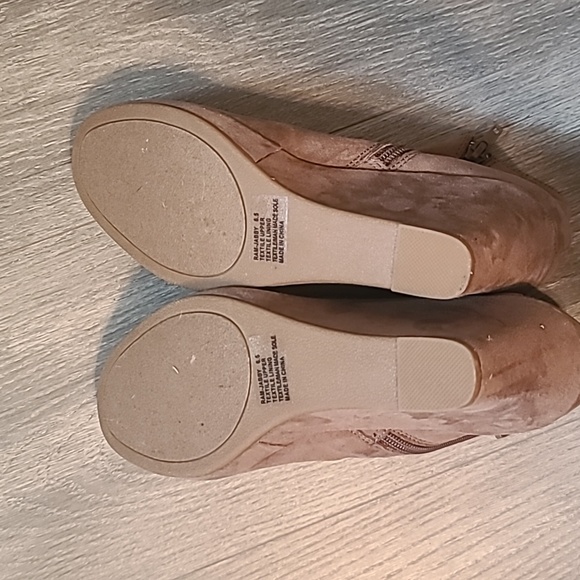 Suede wedge booties - Picture 2 of 4